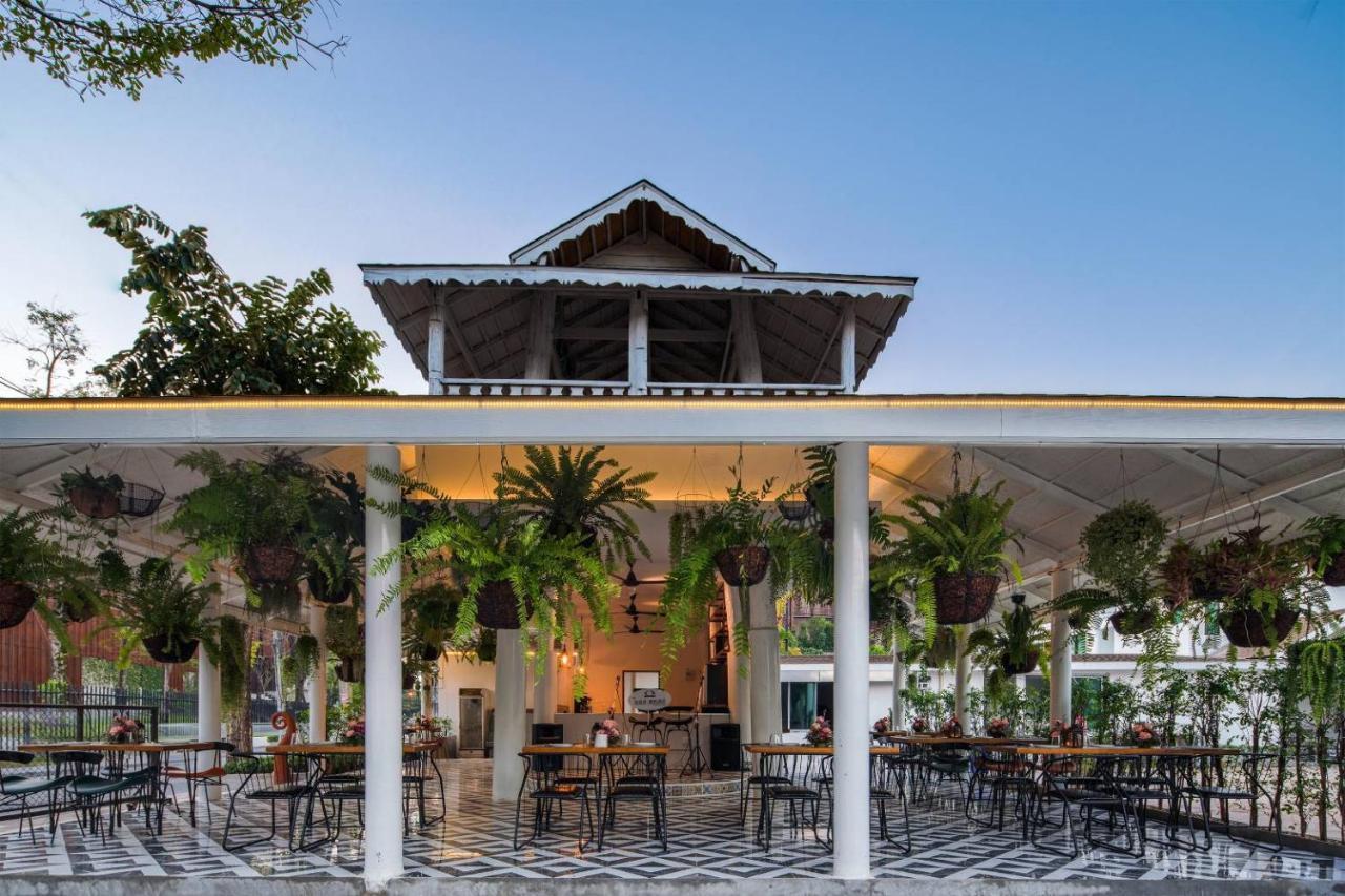 H Flora Hotel Chiang Mai Extérieur photo